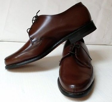 STUART McGUIRE  Mens sz.8M New brown leather lace up shoes