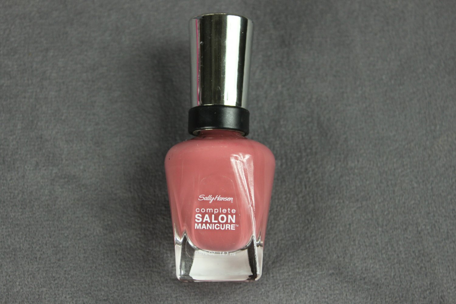 Sally Hansen SO MUCH FAWN Complete Salon Manicure Nail Polish