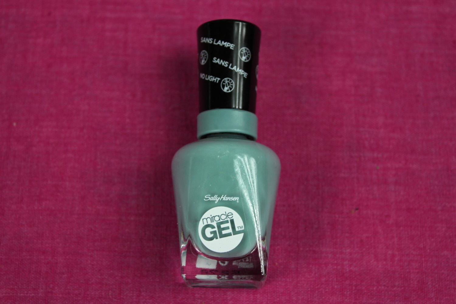Sally Hansen Miracle Gel Nail Polish GREY MATTERS No Light Required