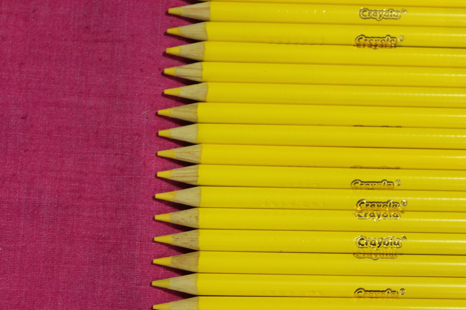 Crayola Single Color Pencils Set of 24 Yellow