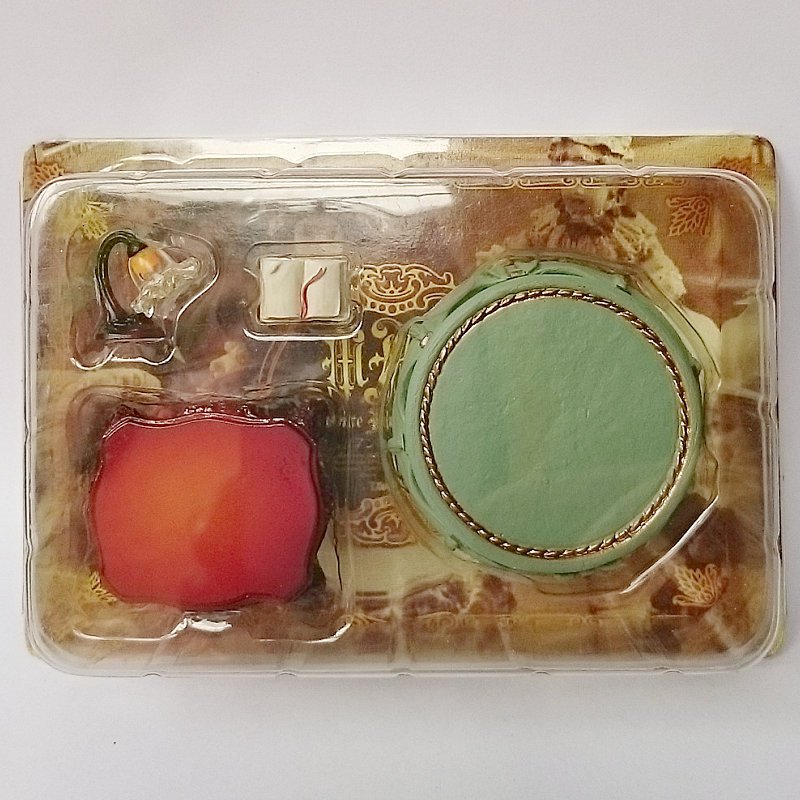 Miniature Antique Museum II - Rococo Table Replica - Takara Kaiyodo