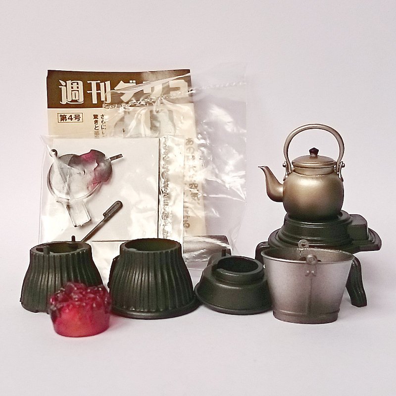Time Slip Glico - Potbelly Stove Miniature Replica - Kaiyodo