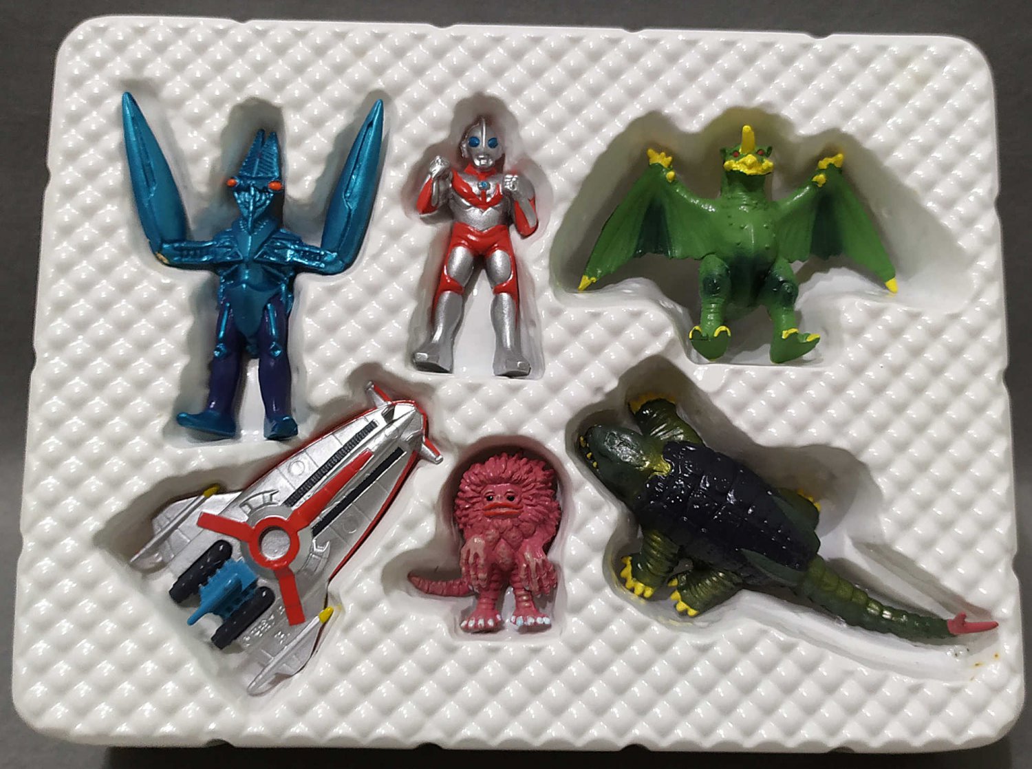 ultraman powered figure