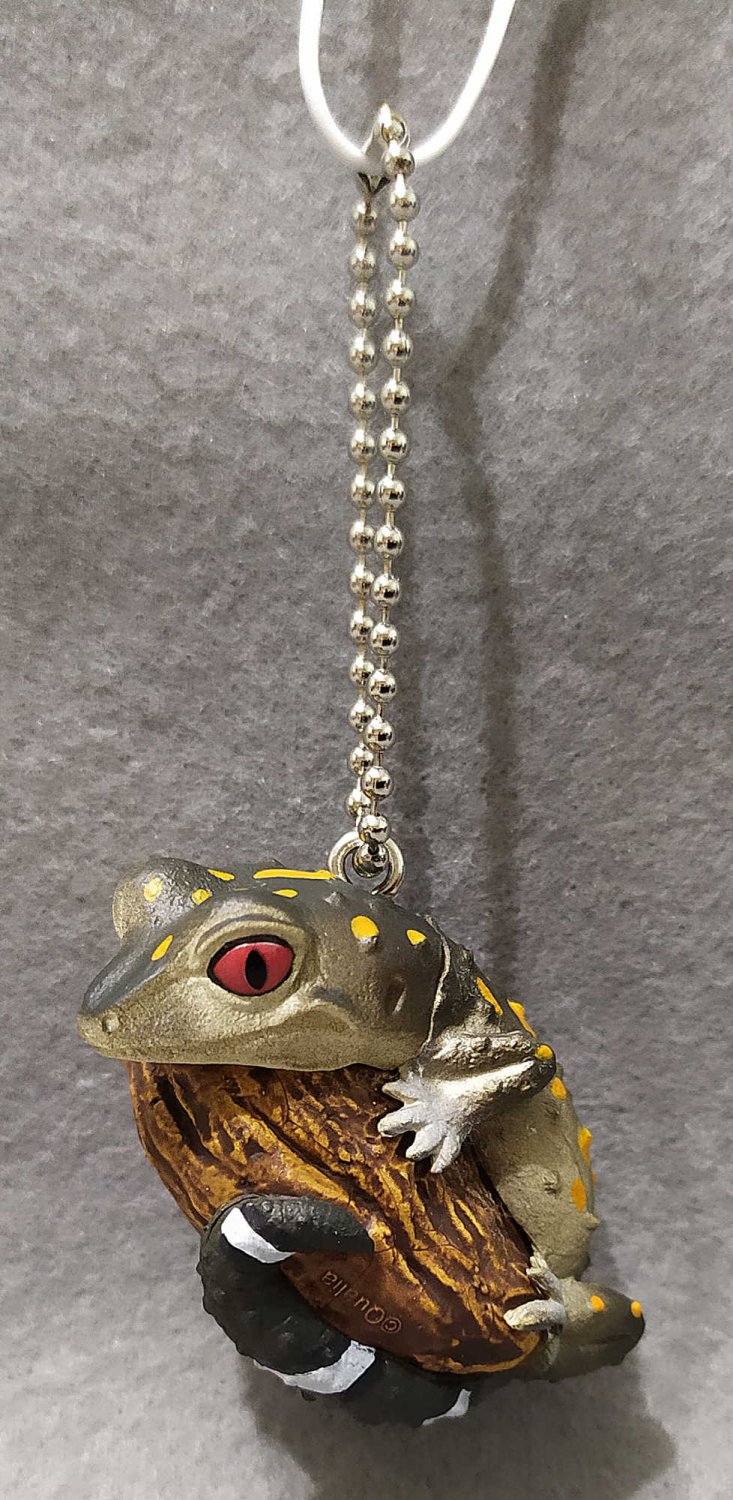 Japanese Lizard Kuroiwa's Ground Gecko (Goniurosaurus kuroiwae) Mascot Ball Chain Figure Qualia