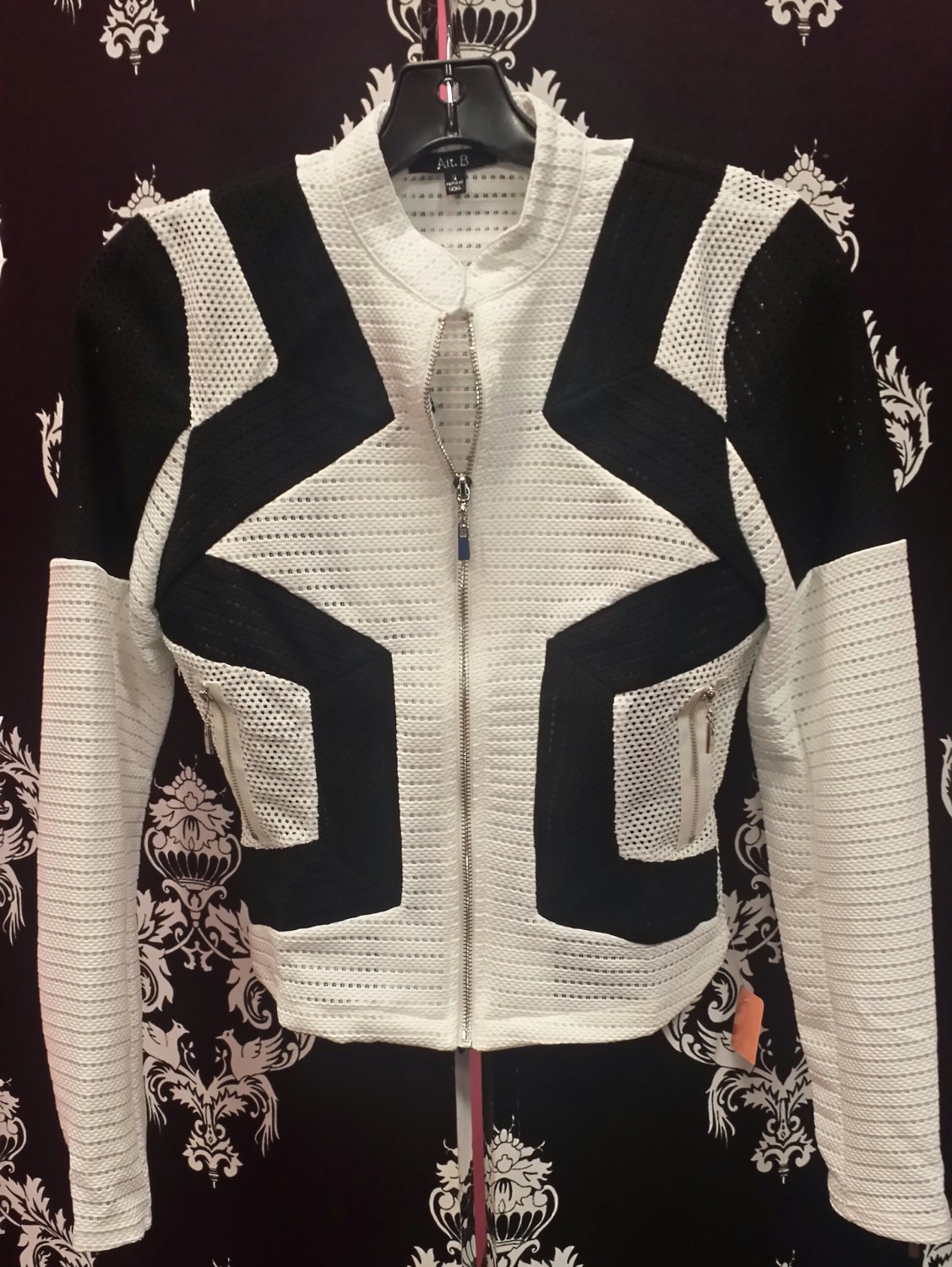 Lola black and white jacket large