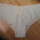 Victoria's Secret PINK Mint/Grey/White Zig Zag No Show Cheeky Medium
