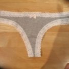 Victoria's Secret Gray Ribbed White Lace Edged Low Rise Thong w/Bow XSmall