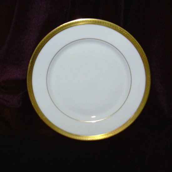 FABERGE GOLD AND WHITE SALAD PLATE FROM LIMOGES FRANCE *NEW*