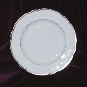 C.H. FIELD HAVILAND LIMOGES COLETTE PLATINUM DINNER PLATE *NEW*