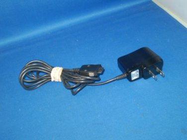Samsung TAD037JBE 5V 0.7A AC Travel Adapter!!