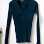 Chelsea & Theodore Size M Stretch Long Sleeve Casual Sweater V-Neck Dark Green