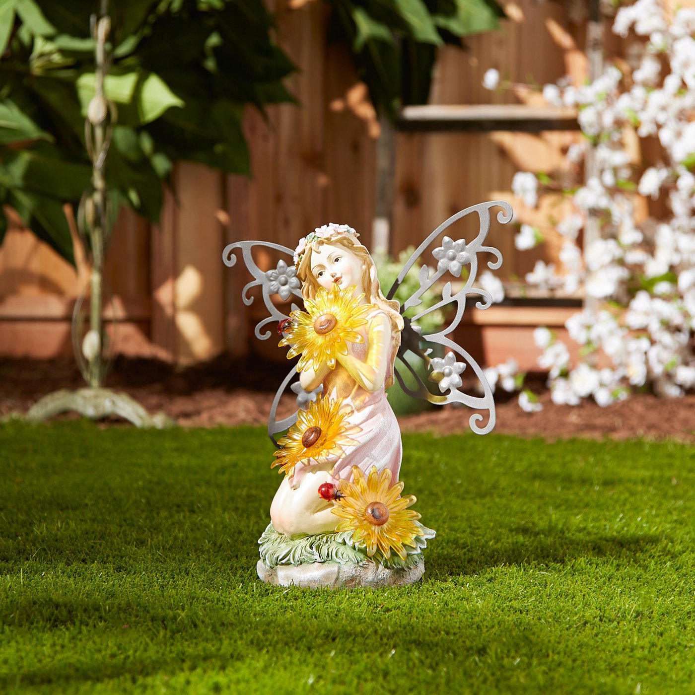 fairy solar statue