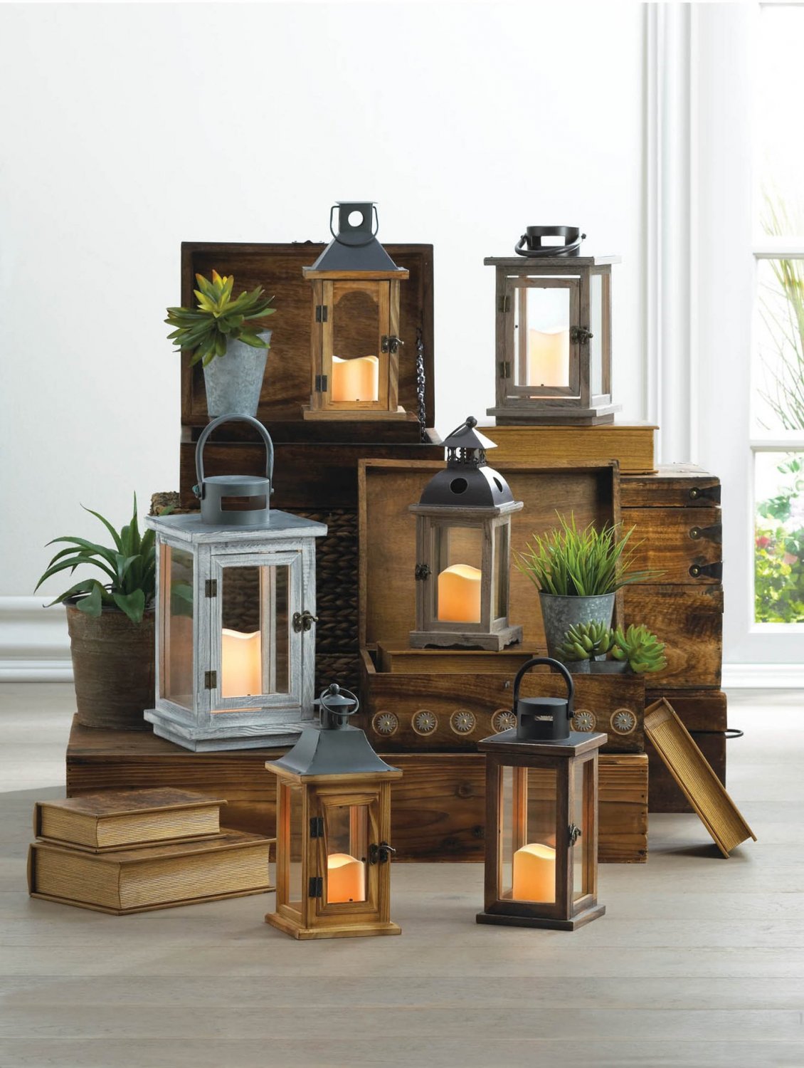 RUSTIC LODGE WOODEN LANTERN WITH LED CANDLE