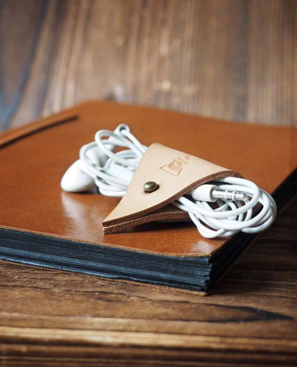 Leather Cord Holder-handmade,Earbud Cable Organizer,Earphone,Headphone,Minimalist#Nude
