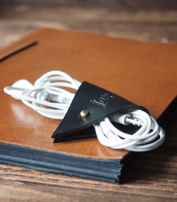 Leather Cord Holder-handmade,Earbud Cable Organizer,Earphone,Headphone,Minimalist#Black