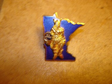 Minnesota Jaycees gold tone metal pin badge.