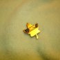 Gold metal maple leaf Victoria all metal brooch pin.
