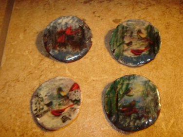 Bird serie paper mache buttons lot of 4 signed by artist.
