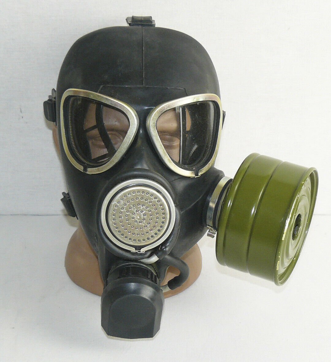 russian gas mask