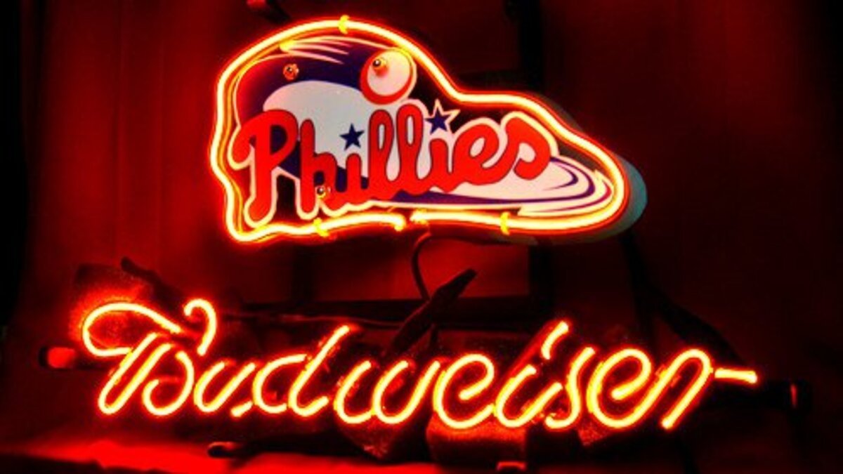 Brand New Budweiser Beer Mlb Philadelphia Phillies Baseball Neon Light 