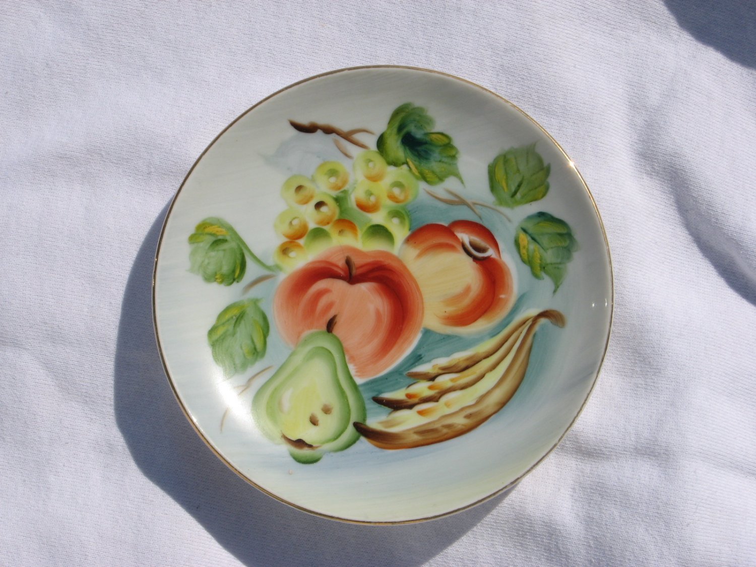 Hand Painted Plate With Fruit P Hand Painted Plate With Fruit P