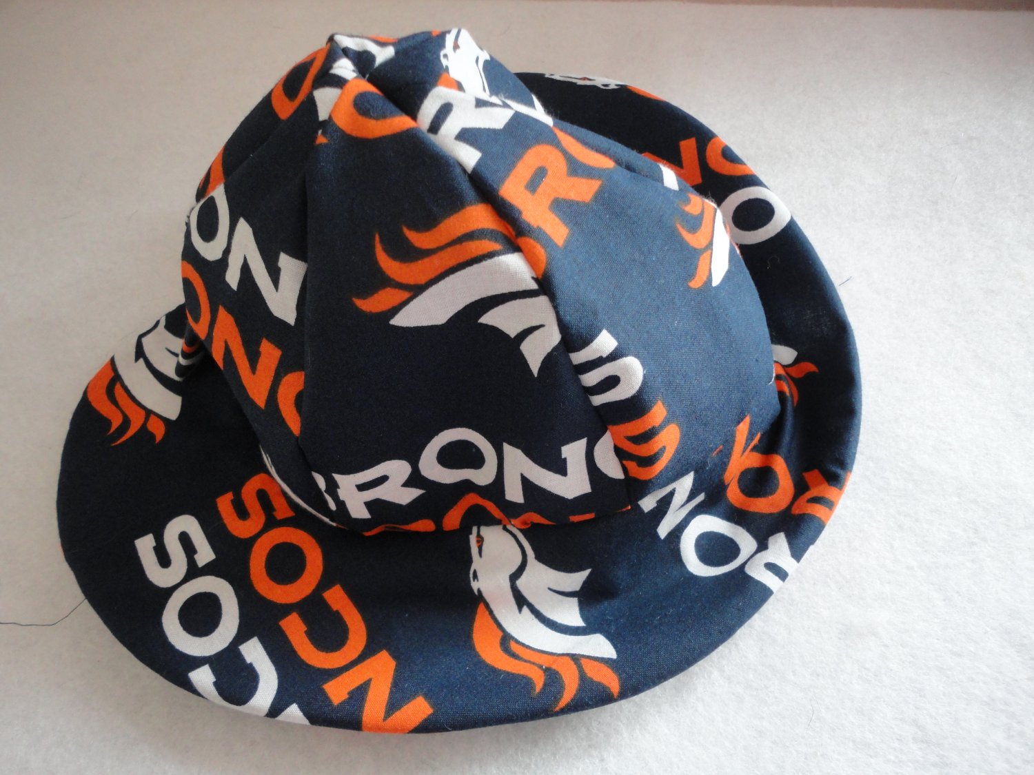 NFL Denver Broncos Toddlers Floppy Bonnet/Hat -