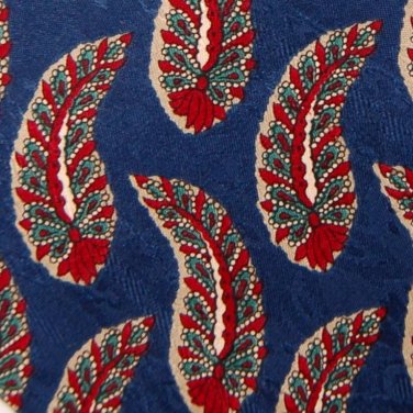 PULSE FEATHERS BLUE RED GREEN SILK TIE NECK TIE Men Designer Tie EUC
