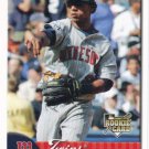 Alexi Casilla 2007 Fleer Rookie #336 Minnesota Twins Baseball Card