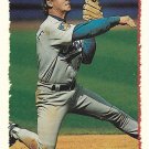 Steve Buechele 1995 Topps #303 Chicago Cubs Baseball Card