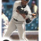 Barry Bonds 2000 Fleer Focus #218 San Francisco Giants Baseball Card