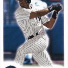 Bernie Williams 2000 Fleer Focus #36 New York Yankees Baseball Card