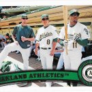 Oakland Athletics 2011 Topps #204 Baseball Team Card
