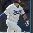 Max Muncy 2019 Topps Chrome #32 Los Angeles Dodgers Baseball Card Max Muncy 2019 Topps Chrome #32 Los Angeles Dodgers Baseball Card