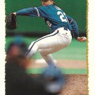 David Cone 1995 Topps #5 Kansas City Royals Baseball Card David Cone 1995 Topps #5 Kansas City Royals Baseball Card