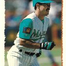 Rick Renteria 1995 Topps #340 Florida Marlins Baseball Card