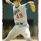 Tom Candiotti 1995 Topps #416 Los Angeles Dodgers Baseball Card
