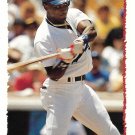 Roberto Kelly 1995 Topps Traded & Rookies #139T Los Angeles Dodgers Baseball Card