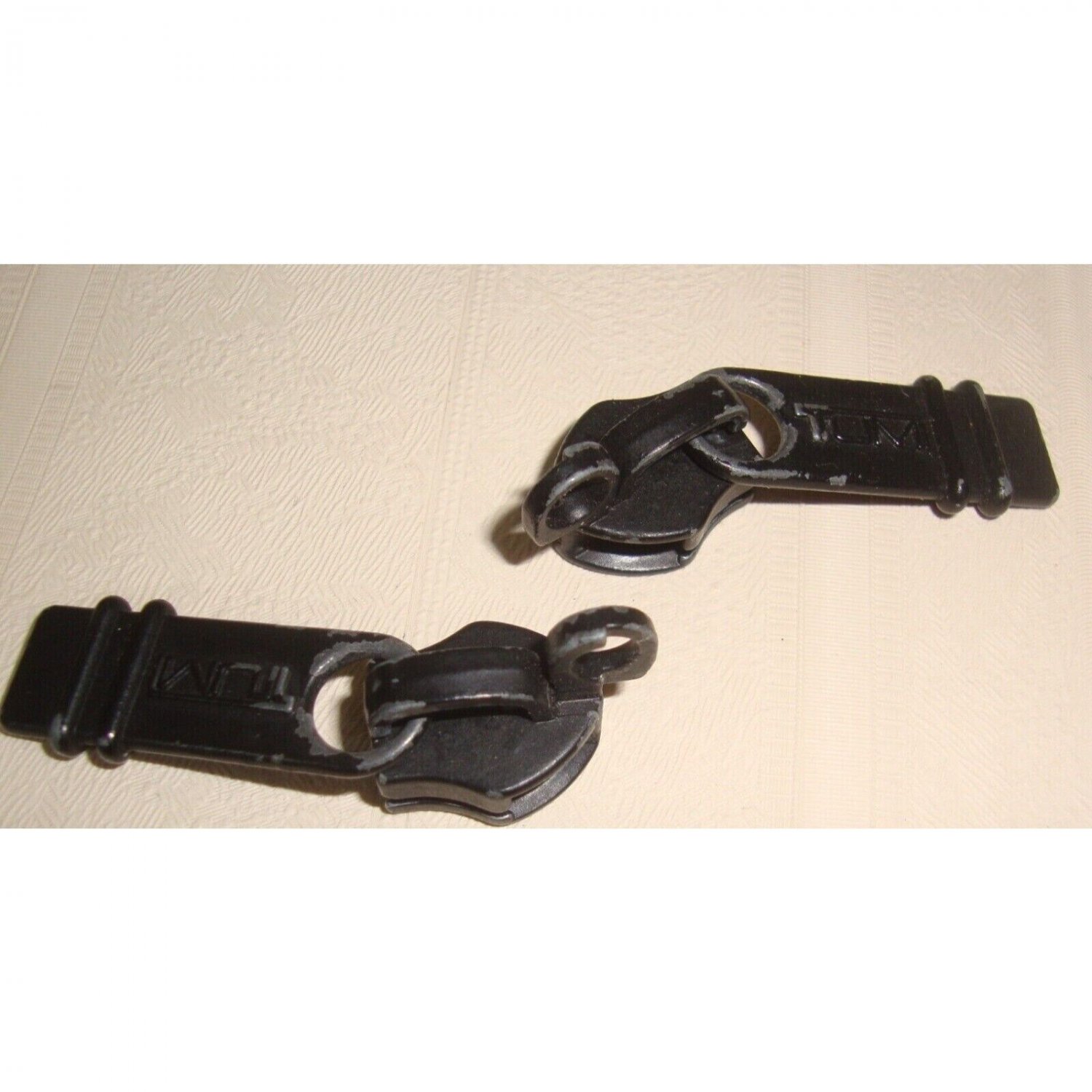 Tumi Replacement Locking Sliders / Zipper Pulls / Pull Tabs Black Lot