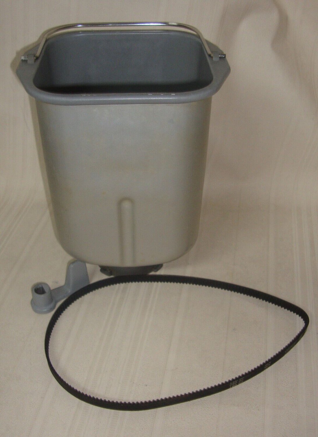 Regal Kitchen Pro Bread Maker Machine Pan & Paddle Model K6742 K6743