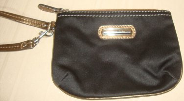 B. Makowsky Black & Gold Zippered  Wristlet Bag