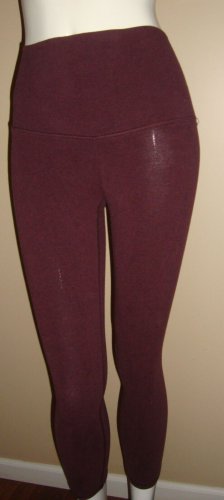 Lululemon Burgundy Fold Over Waist Cropped Pants Leggings Size 2 ?