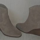 Lucky Brand Wadier Suede Wedge Zip up Ankle Wedge Boots Size US 10