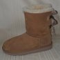 UGG BAILEY BOW Chestnut Suede Boots Youth 4 = Women US 6 NEW , No Box 3280 K
