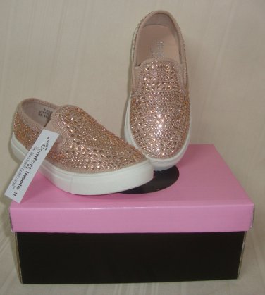 De Blossom girl ASUKA Rose Gold Embellished Sneakers TODDLER Size US 10 NEW Cute