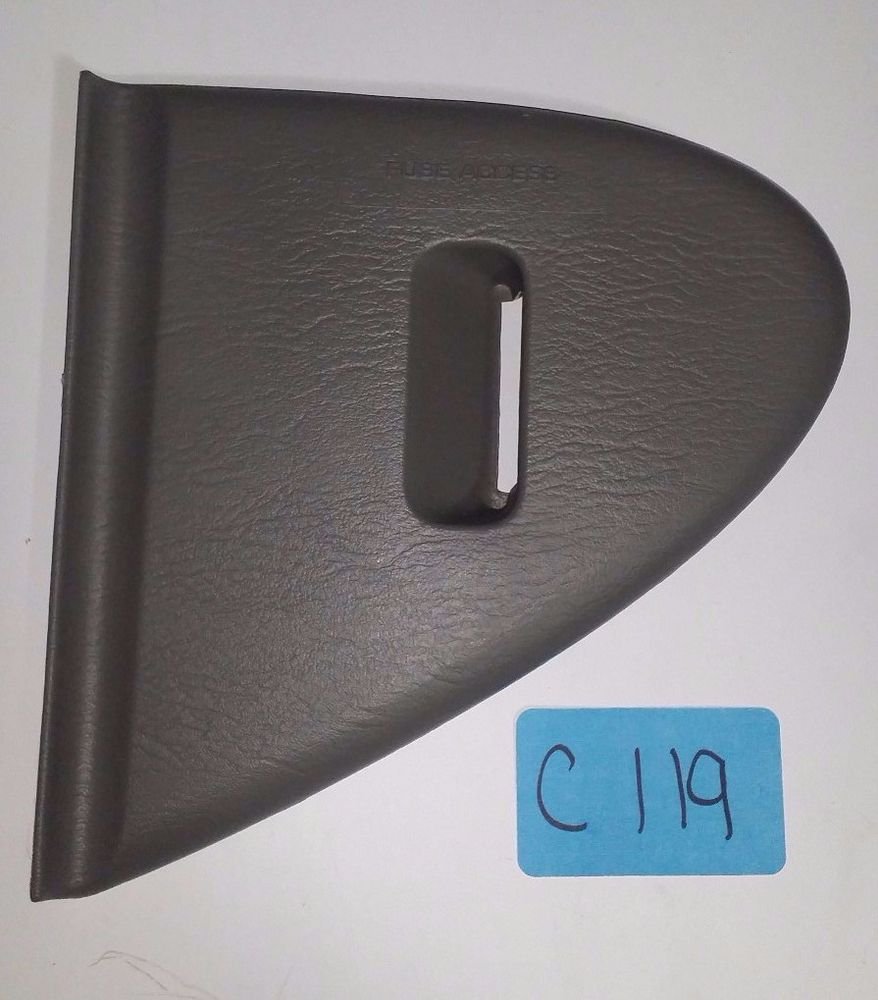 2000 2001 2002 2003 2004 2005 Dodge Plymouth Neon Fuse Access Panel Dark Gray