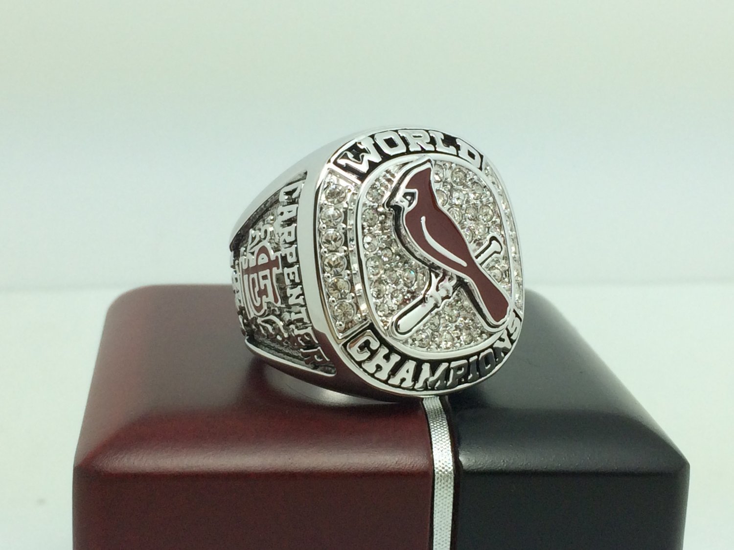 2011 St. Louis Cardinals world series Championship Ring 9-13 Size With wooden box