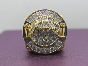 Special memoriable ring for 2010 Los Angeles Lakers ring with KOBE name