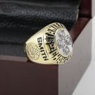 1983 New York Islanders Hockey Championship Ring Size 10-13 With a nice wooden case
