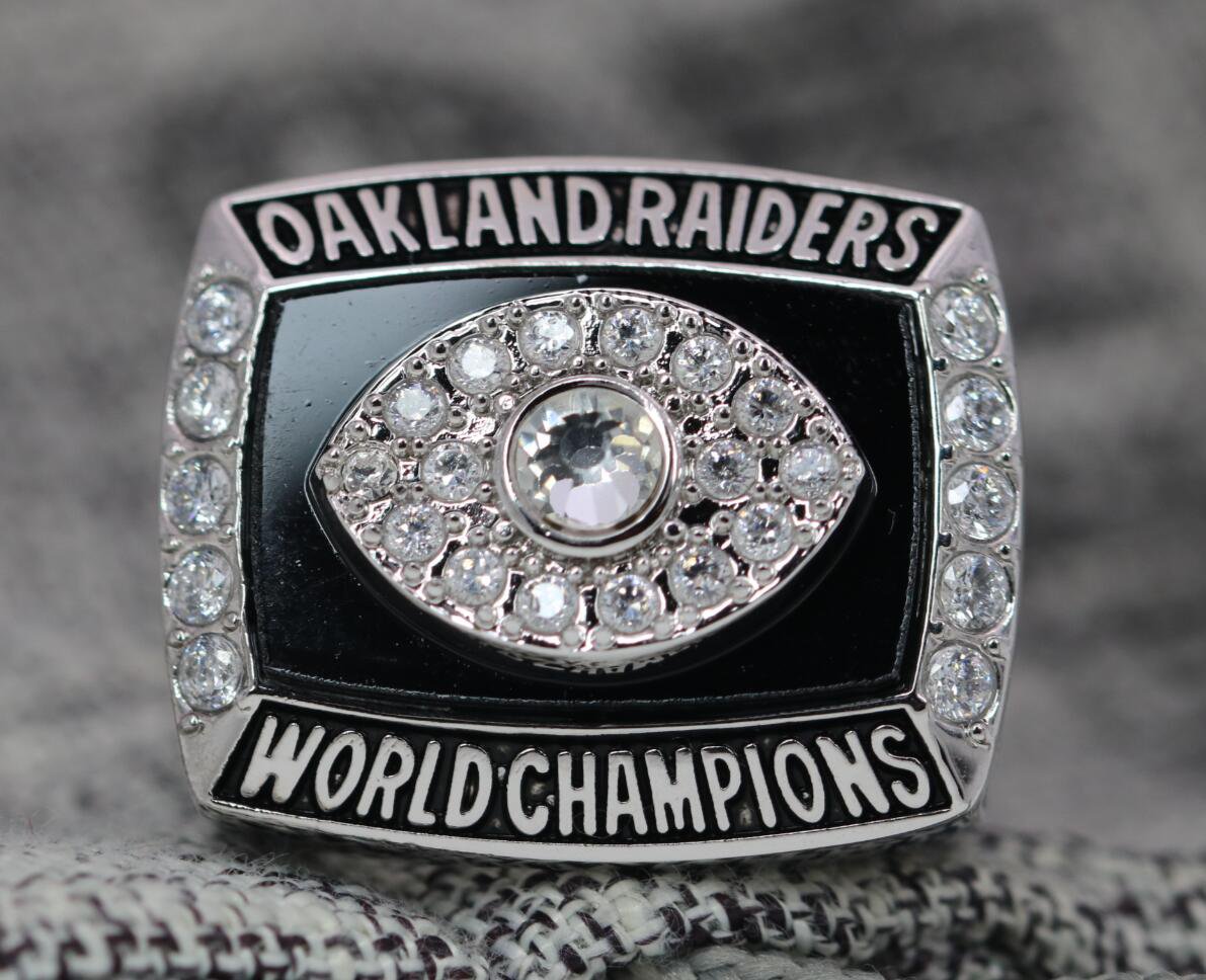 1976 Oakland Raiders Super Bowl XI Championship Ring Presented to, Lot  #80112