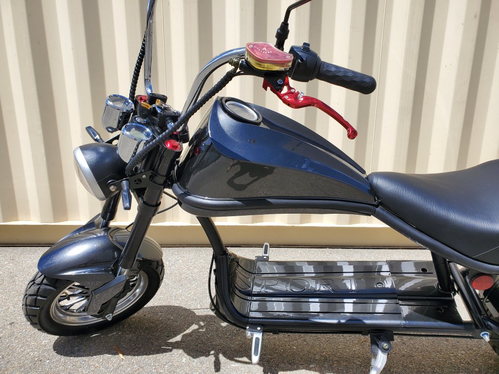 Electric motor scooter image